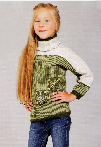 Свитер-гольф со снежинками Свитер-гольф со снежинками