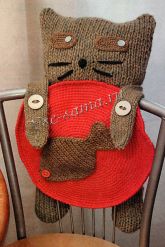 Кот с тарелкой Кот с тарелкой