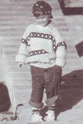 Пуловер с двухцветными полосами Пуловер с двухцветными полосами